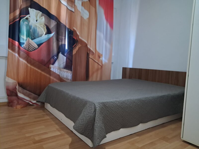 Militari.